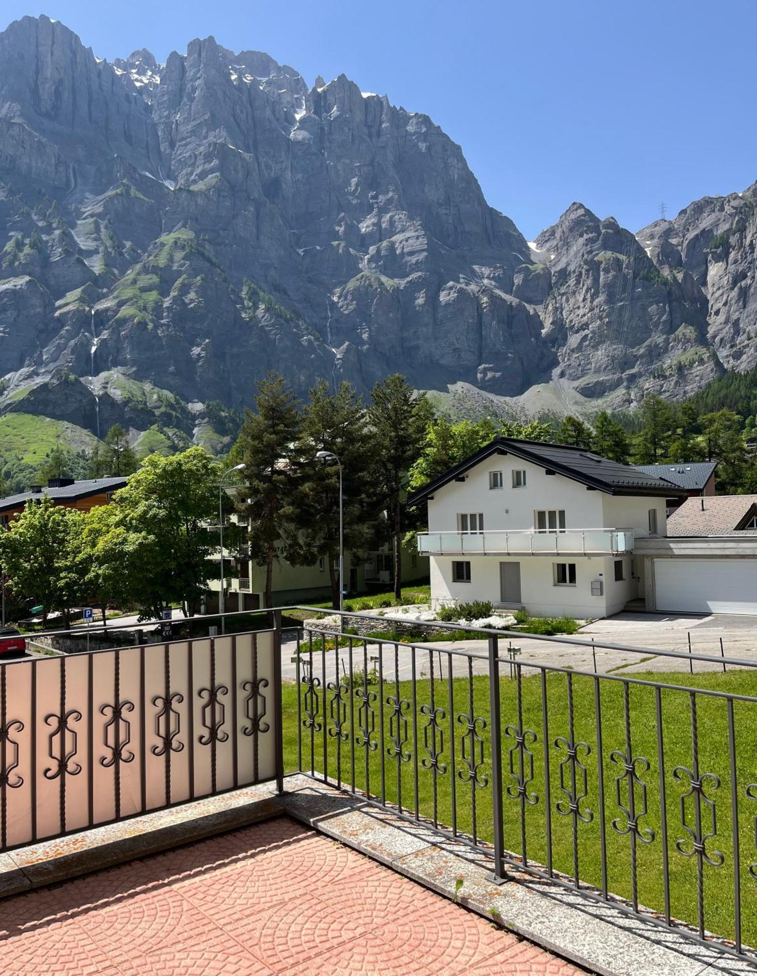 Apartments Residenz Iris Leukerbad Exterior foto